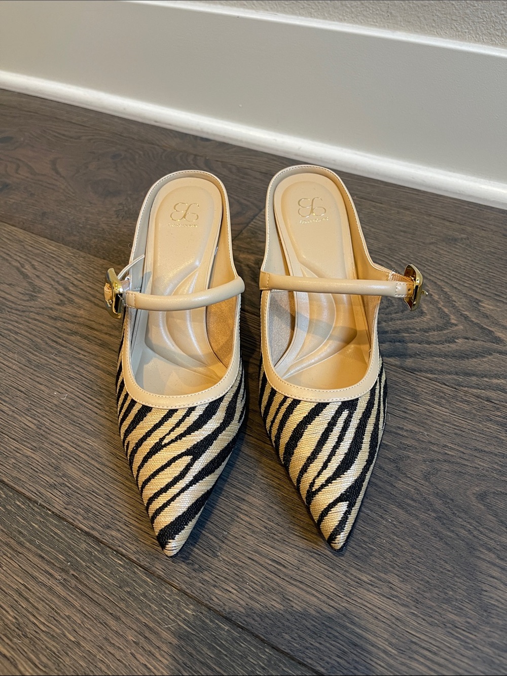 Cosy Island GraceLithe Pointed Toe Heeled Mule - Apricot Zebra